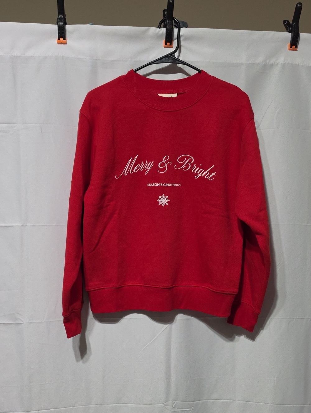 Universal Thread Women's Red 'Merry & Bright' Holiday Sweatshirt